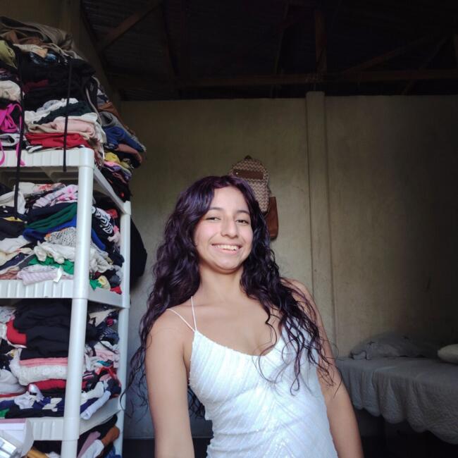 Babysitter in Venecia: Sharon