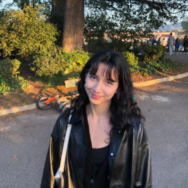 Babysitter in Solna: Clara