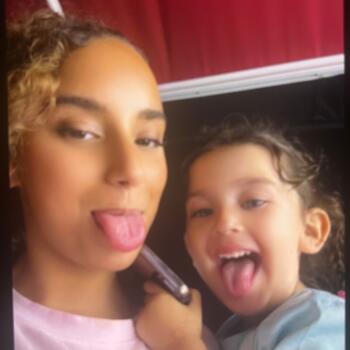 Nanny in Montreuil: Manel