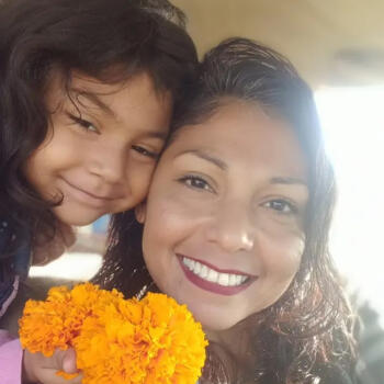 Babysitter in Ensenada: Wendy