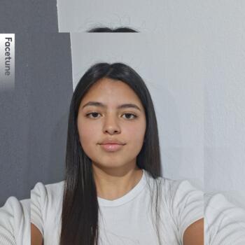 Niñera La Plata: Valentina