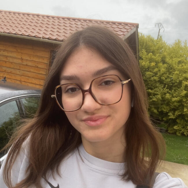 Babysitter in Rouen: Mélaine