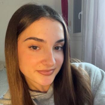 Babysitter in Toulouse: Léonie