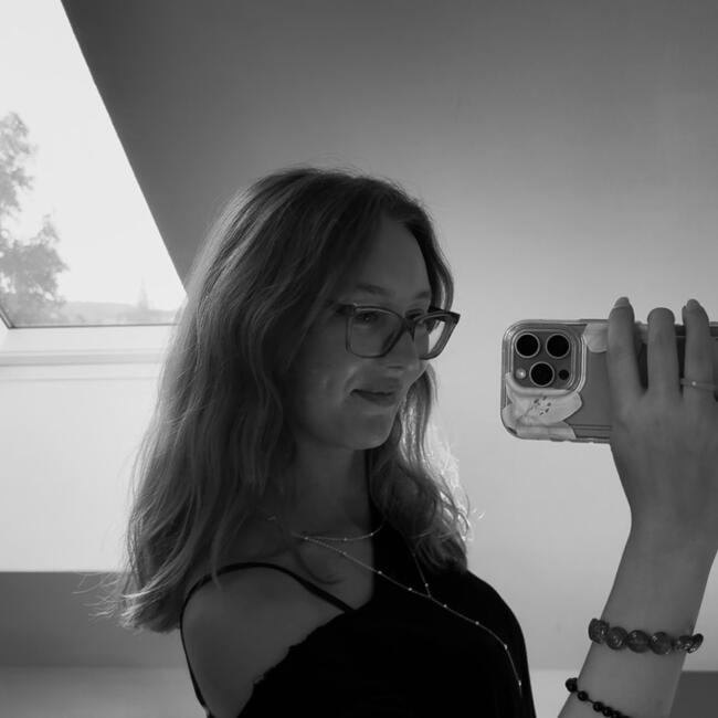 Babysitter in Dolní Bousov: Eliška