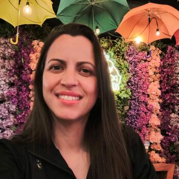 Babá Ponta Grossa: Solange