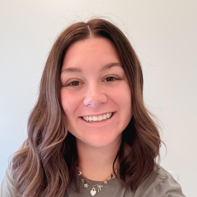 Babysitter in Louisville: Abbie