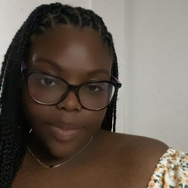 Babysitter em Seixal: Claudina