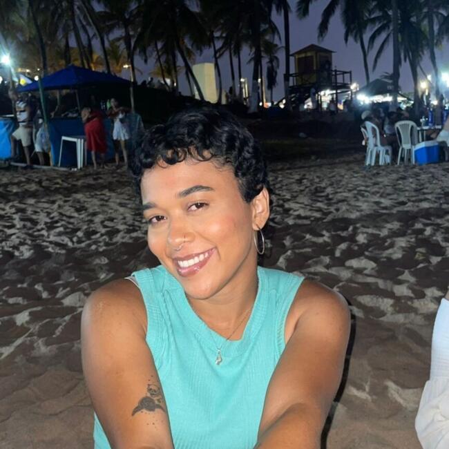 Babá em Salvador: Lis