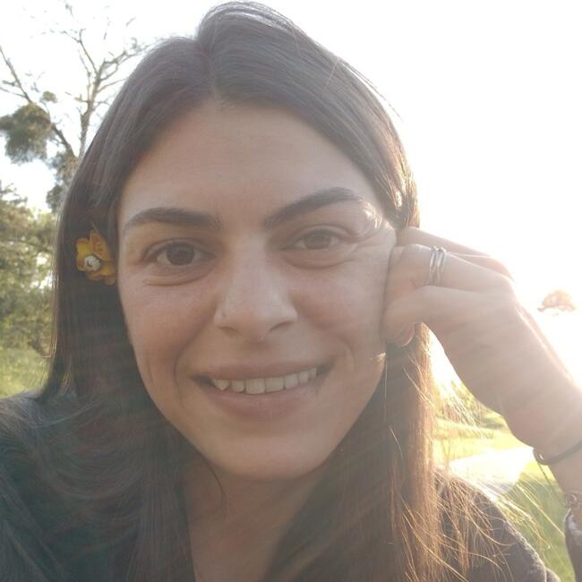 Babysitter in Épinay-sur-Seine: Inès