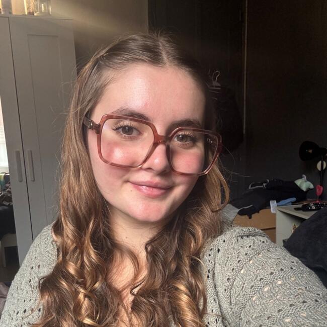 Babysitter in Moeskroen: Maïlis