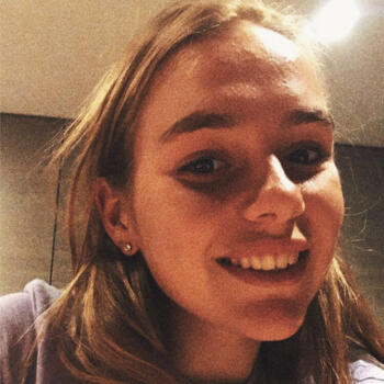 Babysitter in Lierde-Sainte-Marie: Fien