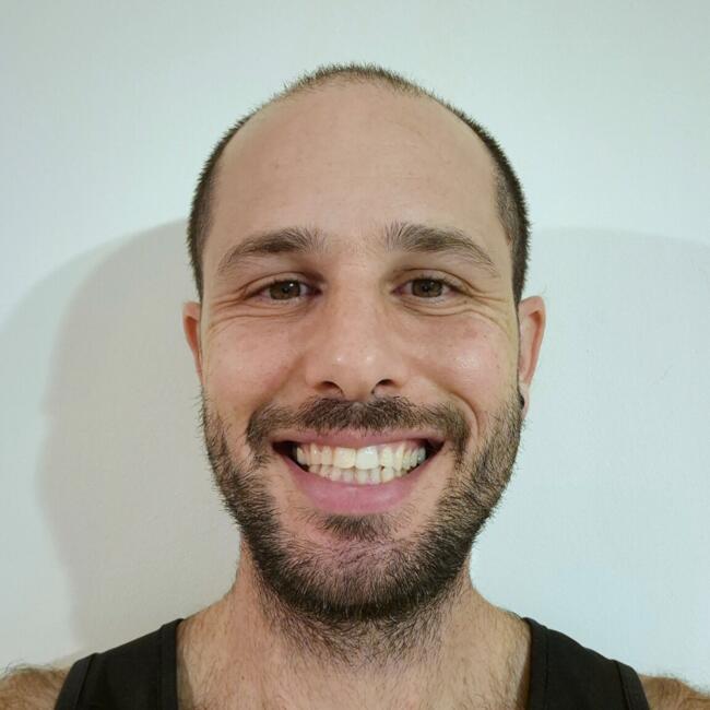 משרת בייביסיטר ב- קרית טבעון: אדר