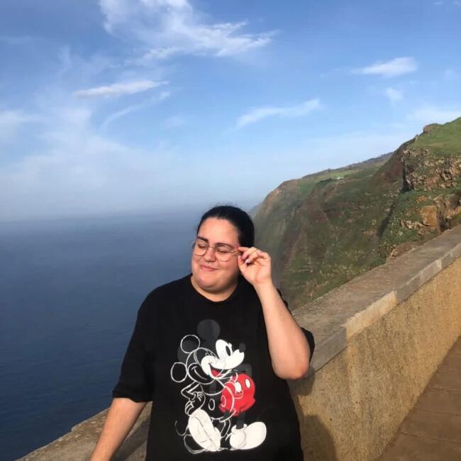 Babysitter em Ribeira Brava: Sara