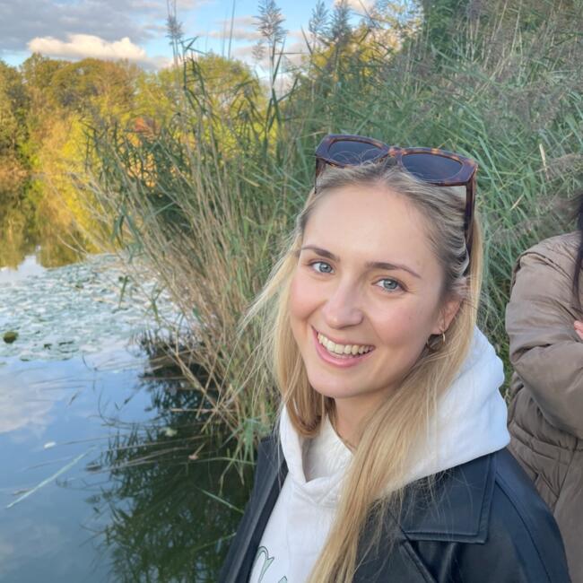 Babysitter in Loerrach: Mara