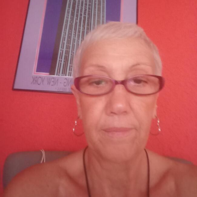 Babysitter in Barcelona: Monica