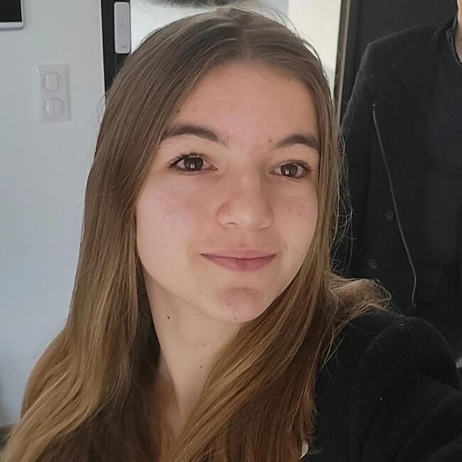 Babysitter in Cauville-sur-Mer: Wendy