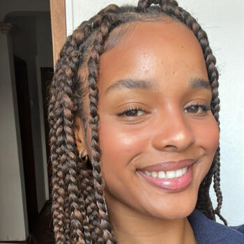 Babysitter in Viseu: Divânia