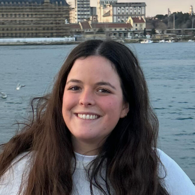 Babysitter in Tauranga: Carlota