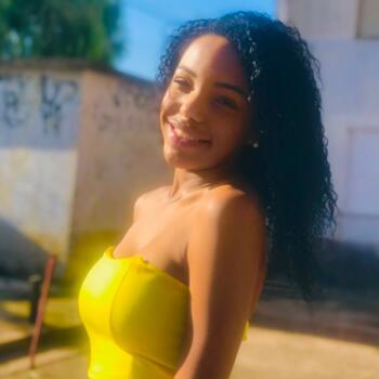 Babysitter in Campinas: Sarah