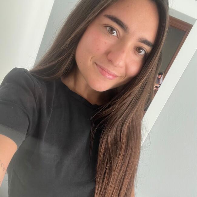 Babysitter in Gold Coast: Elena