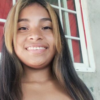 Babysitter in Panama City: Marcela