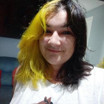 Babá em Aracaju: Isadora