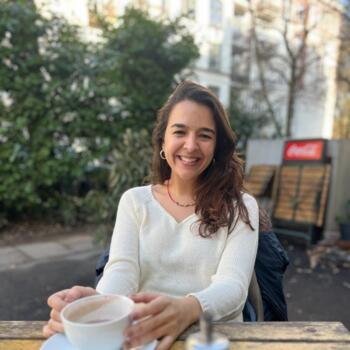 İstanbul Bölgesinde Dadı: Dia