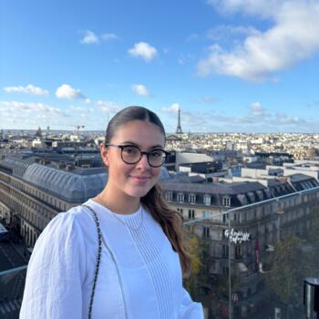 Babysitter in Le Grand-Quevilly: Louna