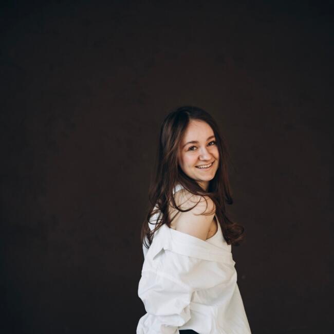 Babysitter in Riga: Avital