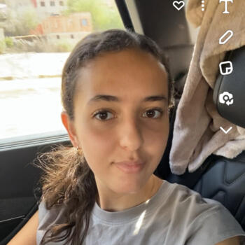 Babysitter in Artigues-près-Bordeaux: Manel