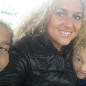 Babysitters in Livorno: Monica