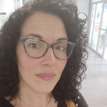 Babysitter in Vila Nova de Gaia: Mónica