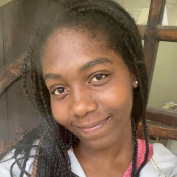 Niñera Chiquintad: Nahomy