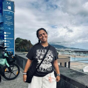 Babysitter em Ponta Delgada: Rita