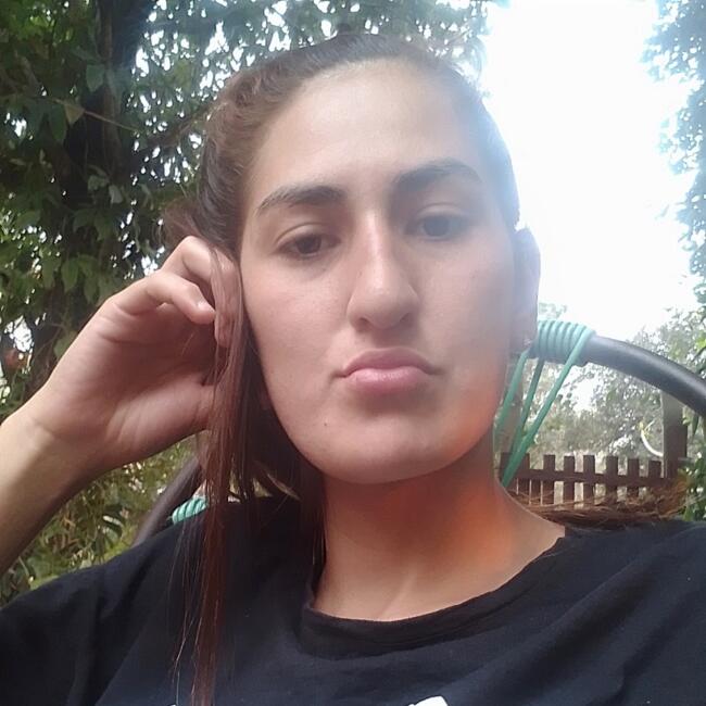 Babysitter in San Lorenzo: Amanda Morel