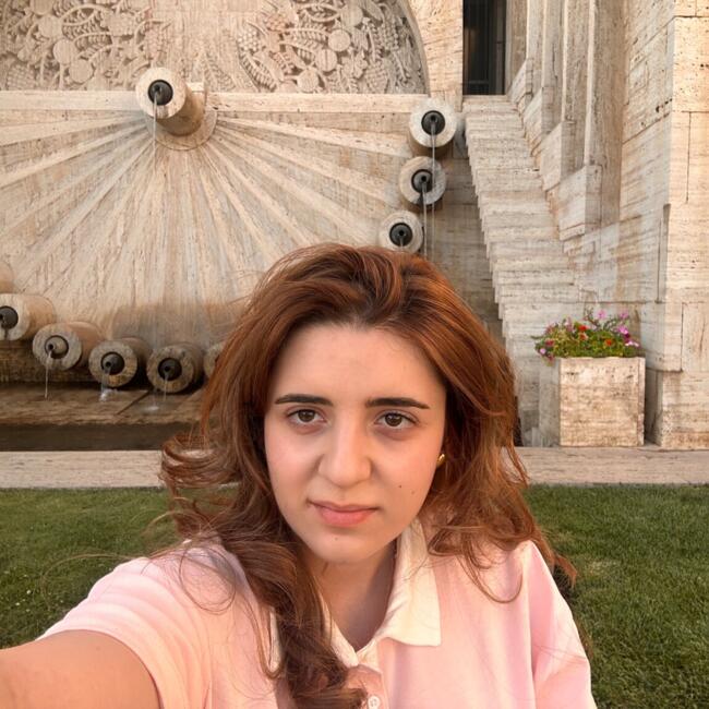 Babysitter in Yerevan: Ani