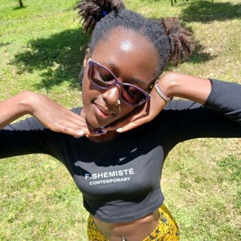 Babysitter in Nairobi: Maureen