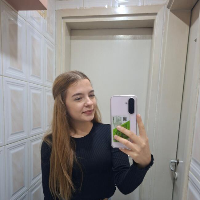 Bebisiterka u Pančevo: Kristina