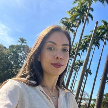 Babá em São José dos Campos: Samara