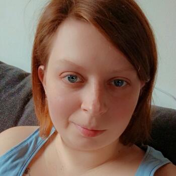 Baby-sitter in Saint-Nicolas: Zoë