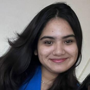 Babysitter in Fernando de la Mora: Zoe