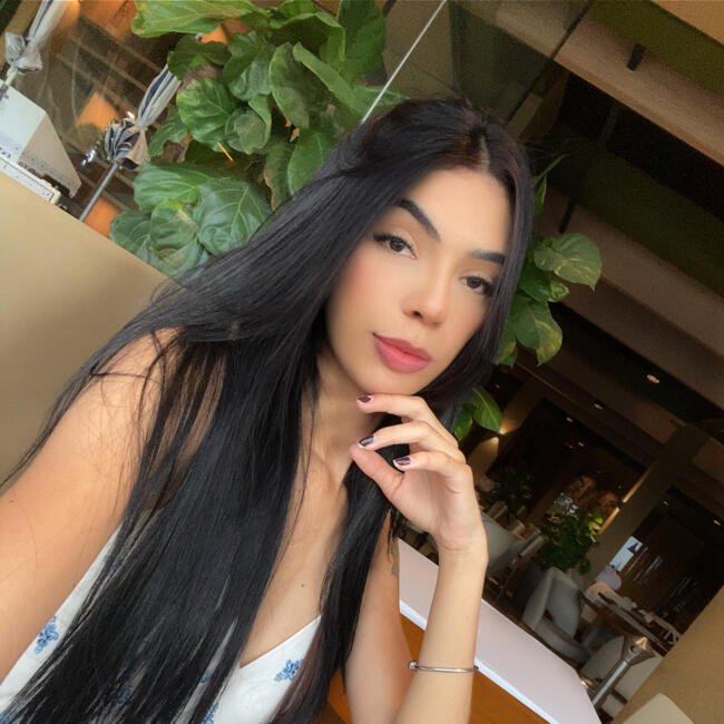 Babysitter in Várzea Grande: Nabila