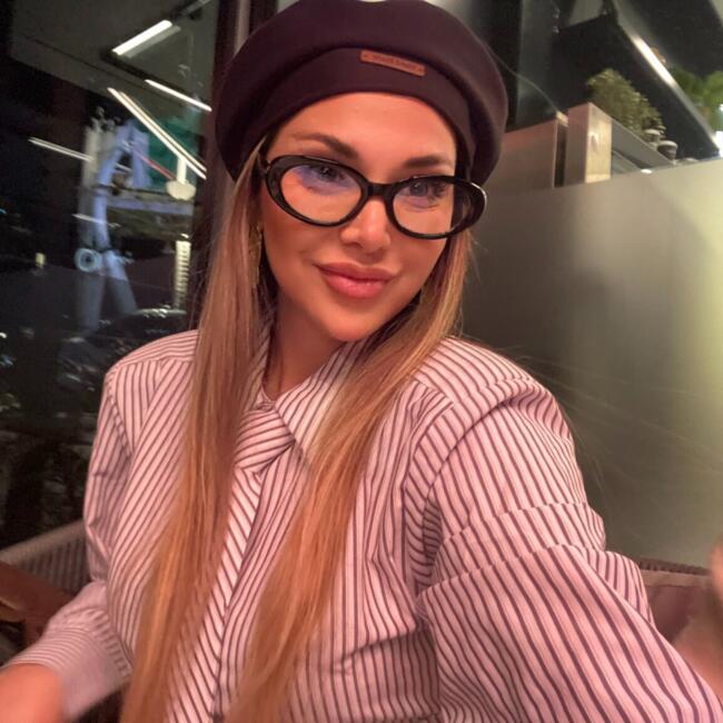 İstanbul bölgesinde bebek bakıcısı: Merve