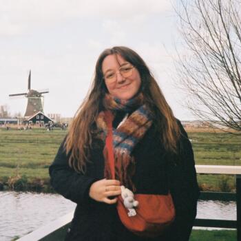 Babysitter in Maia: Petra