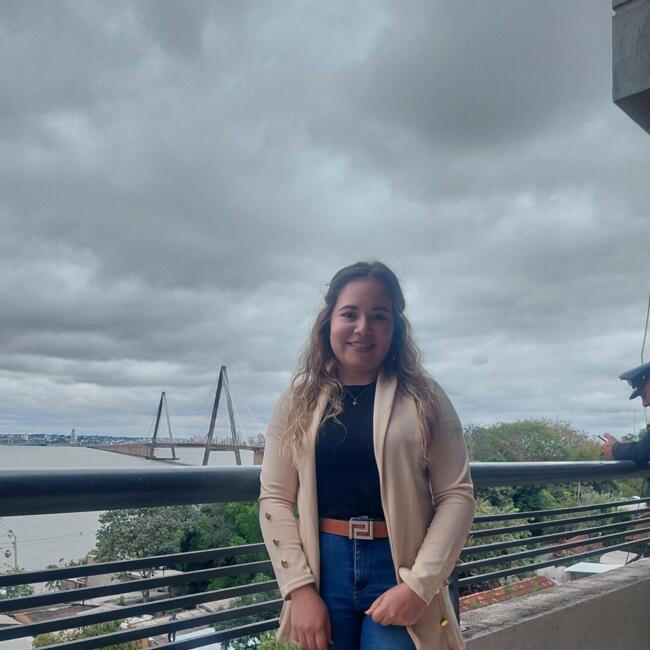 Babysitter in Encarnación: Rocío