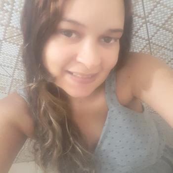 Babysitter Teresina: Rosiane