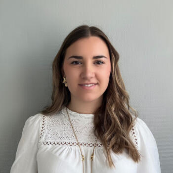 Babysitter in Beaulieu-sous-Parthenay: Louise