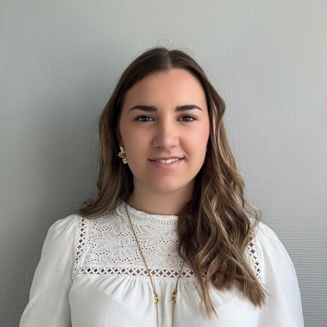 Babysitter in Beaulieu-sous-Parthenay: Louise