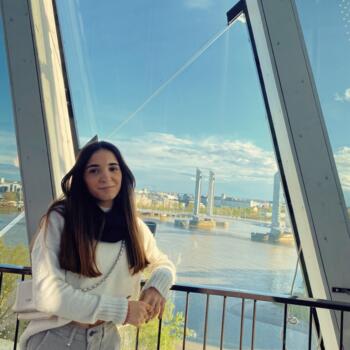 Babysitter in Lisbon: Gabriela Garcez