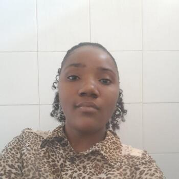 Babysitter in Pretoria: Elizete